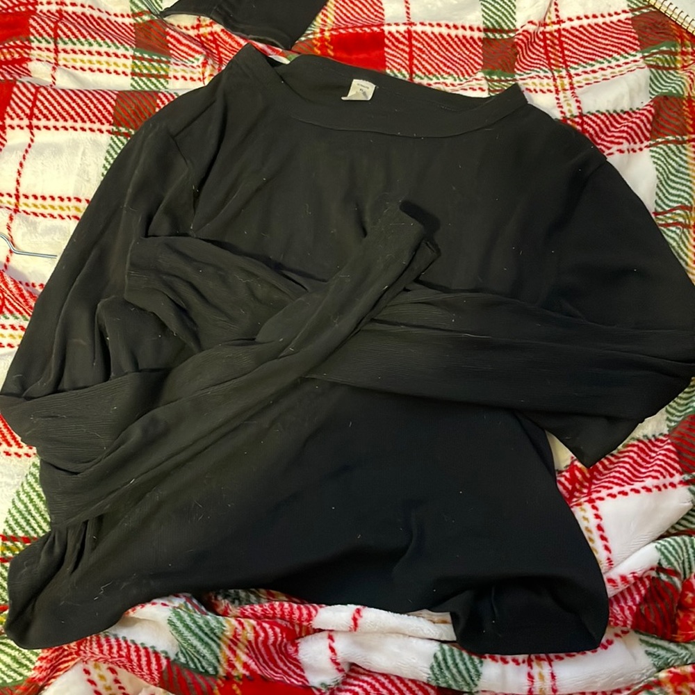 Long sleeve workout shirt